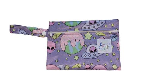 PASTEL ALIENS Pacifier CARRYING CASE BAG