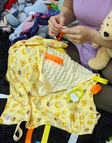 Lil Bee Cuddle Sensory Security Blanket Toys