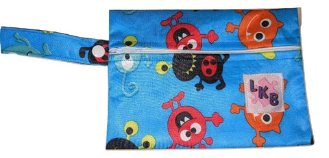 MONSTERS CARRYING CASE BAG